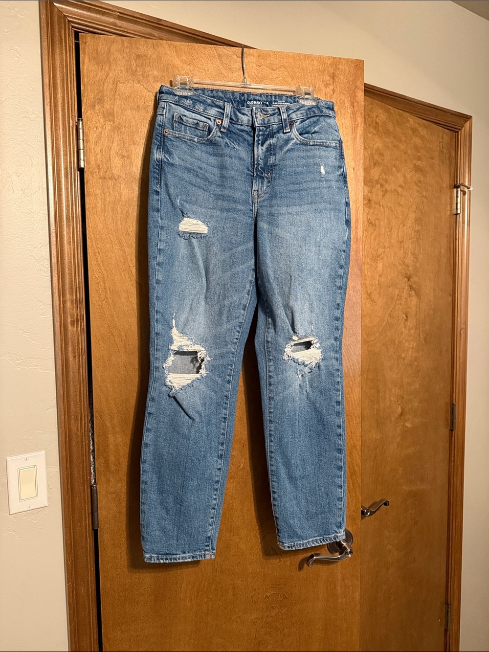 Old Navy Light Blue Distressed Boyfriend Jeans